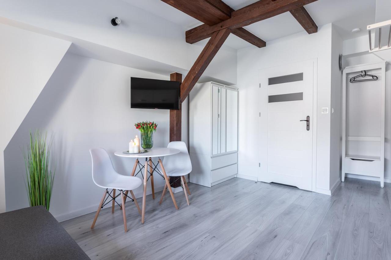 Apartamenty Dworcowa ジェロナ・グラ エクステリア 写真